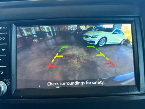 Used 2019 Nissan Versa SV image 17