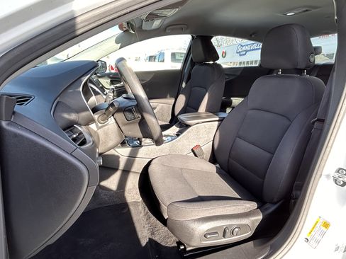 Used 2024 Chevrolet Malibu LT FWD image 23