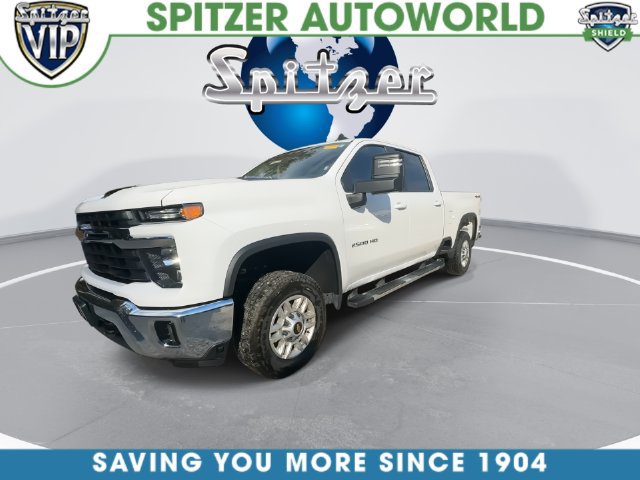 Used 2025 Chevrolet Silverado 2500 LT w/ Convenience Package AWD/4WD image 8