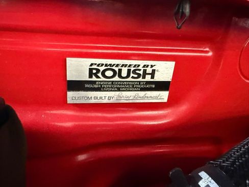 Used 2010 Ford Mustang GT Premium image 15