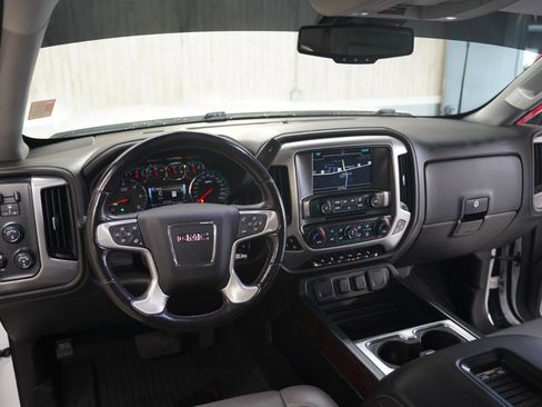 Used 2018 GMC Sierra 1500 SLT AWD/4WD image 11
