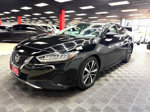 Used 2022 Nissan Maxima SV w/ Floor Mat Group FWD image 7