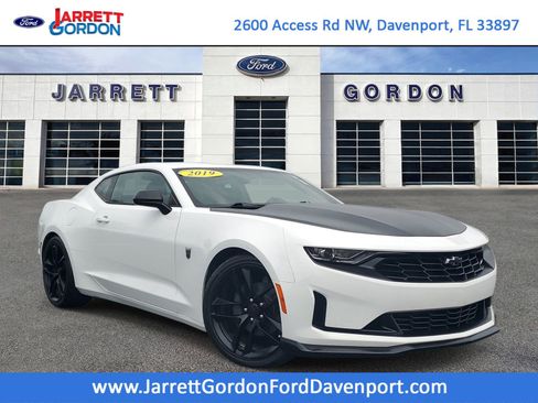 Used 2019 Chevrolet Camaro LT w/ 1LE Track Performance Package RWD image 1
