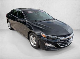 Used 2023 Chevrolet Malibu LT FWD video 3
