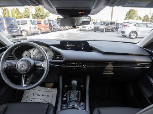 Used 2024 MAZDA MAZDA3 s FWD image 2