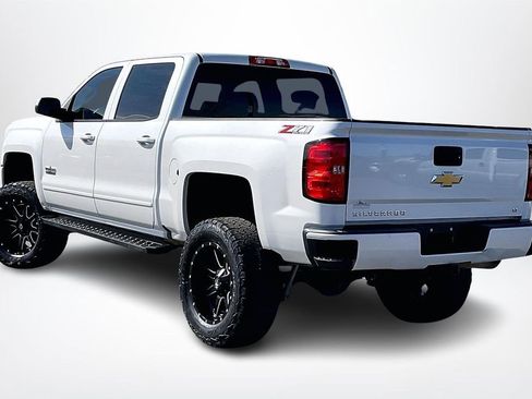 Used 2018 Chevrolet Silverado 1500 LT w/ Texas Edition image 5