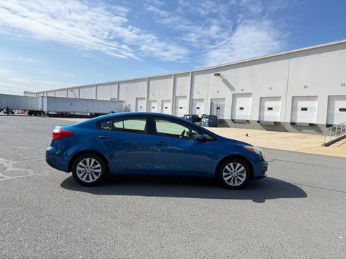 Used 2014 Kia Forte LX w/ Popular Package image 5