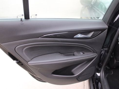 Used 2018 Buick Regal GS w/ Driver Confidence Package #2 image 25