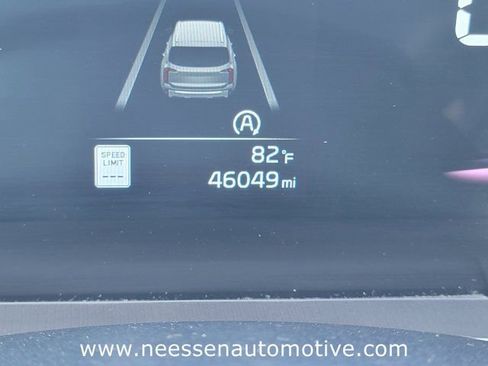 Used 2025 Kia Telluride S AWD/4WD image 23