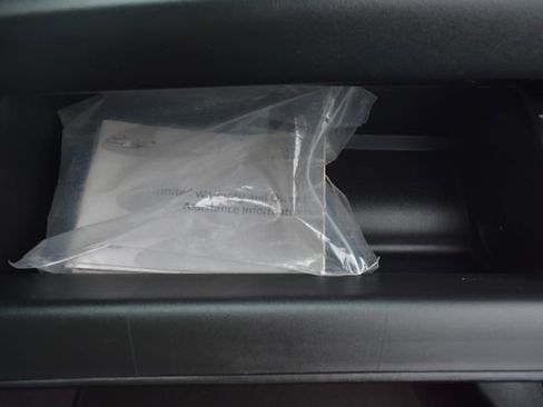 Used 2020 Chevrolet Malibu LT image 39