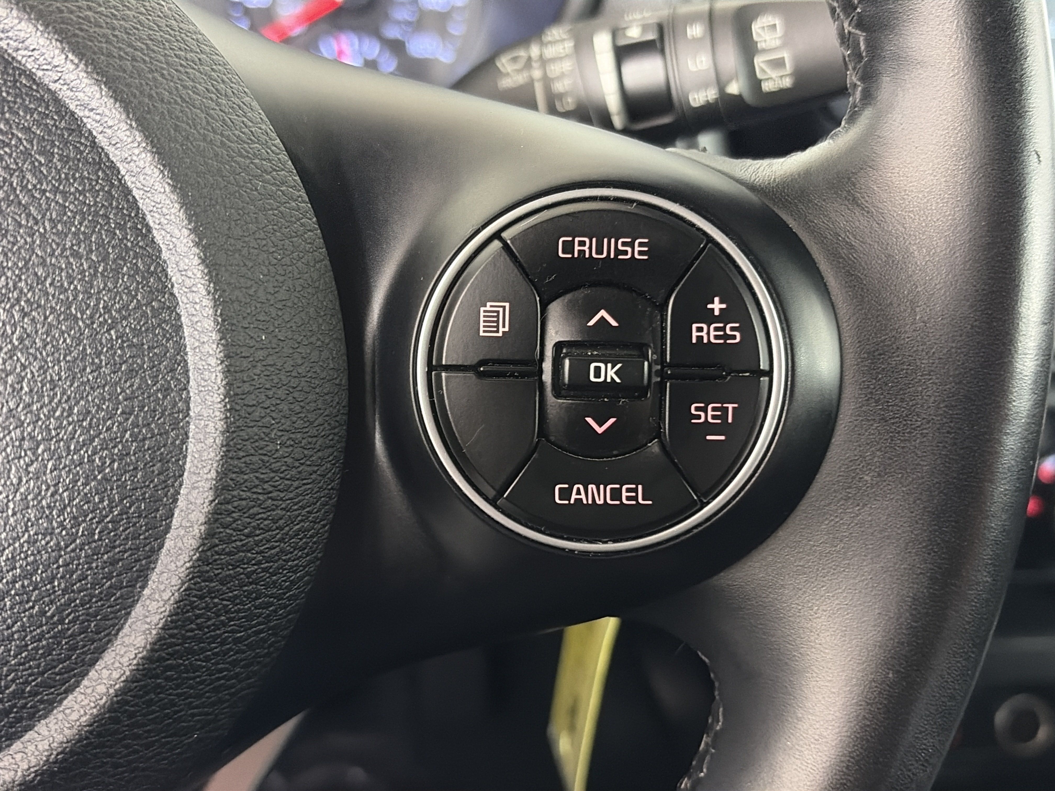 Certified 2021 Kia Soul X-Line FWD image 31