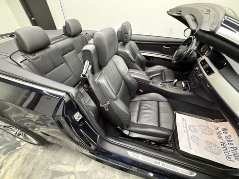 Used 2012 BMW M3 Convertible RWD image 20