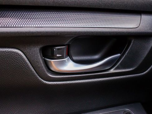 Used 2024 Honda CR-V EX image 11