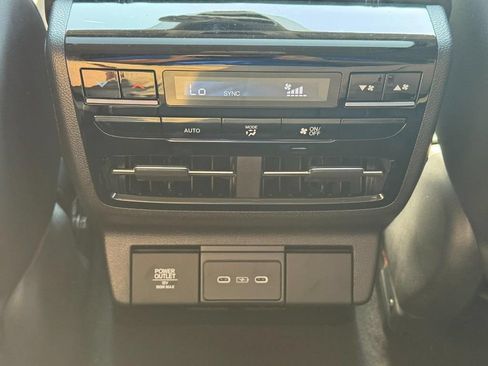 Certified 2026 Acura MDX w/ Technology Package AWD/4WD image 14