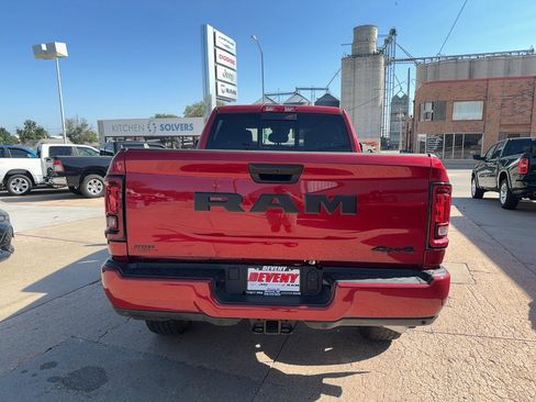 Used 2026 RAM 2500 Tradesman AWD/4WD image 7