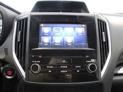 Used 2021 Subaru Forester Premium AWD/4WD image 6