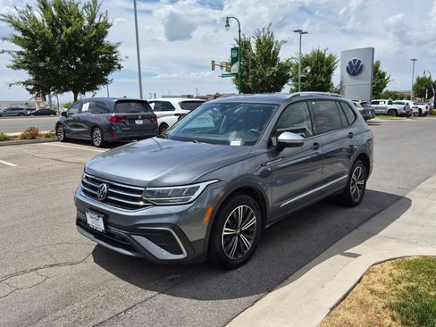 Used 2024 Volkswagen Tiguan Wolfsburg Edition AWD/4WD image 11