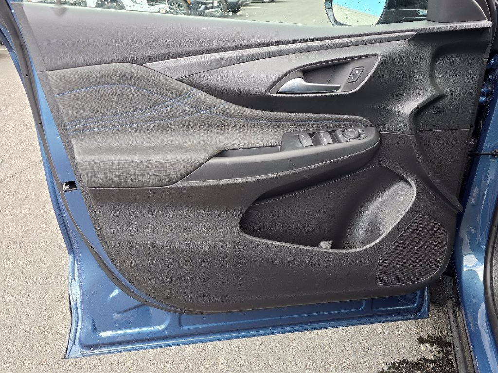 New 2026 Buick Envista Sport Touring w/ Advanced Safety Package FWD image 12