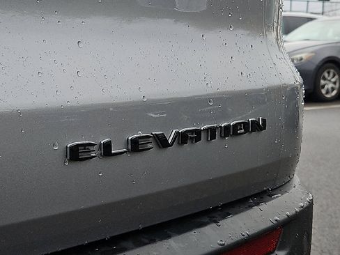 Certified 2025 GMC Acadia Elevation image 30