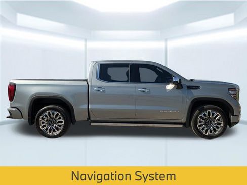 Used 2023 GMC Sierra 1500 Denali Ultimate image 8