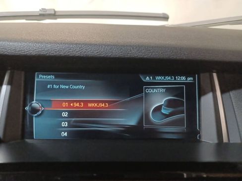 Used 2017 BMW X3 xDrive28i image 12