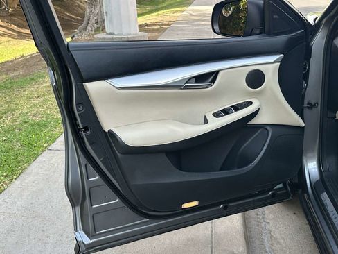 Used 2020 INFINITI QX50 Luxe w/ Navigation Package image 41