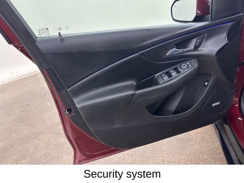 Used 2017 Chevrolet Volt Premier w/ Driver Confidence II Package FWD image 32