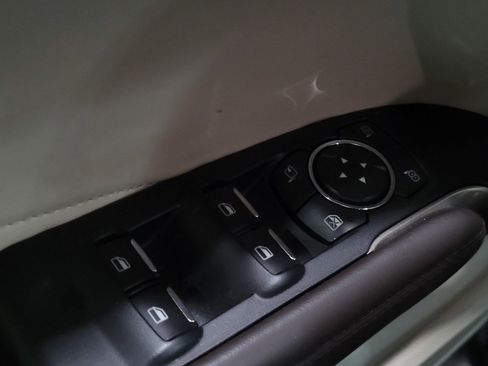 Used 2017 Lincoln MKC Reserve image 27