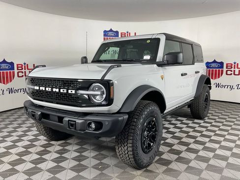 New 2026 Ford Bronco Badlands image 7