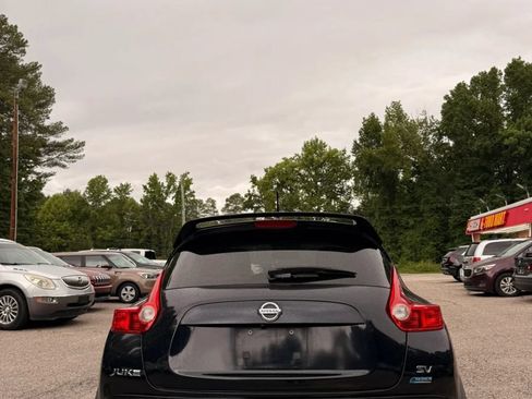 Used 2014 Nissan Juke SV w/ Navigation Package FWD image 4