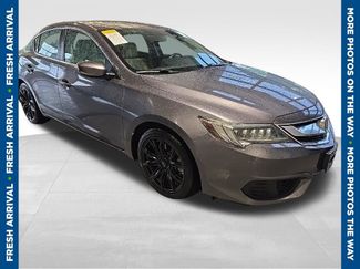 Used 2017 Acura ILX FWD video 1