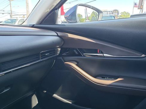 Used 2023 MAZDA CX-30 AWD 2.5 S w/ Premium Package image 21