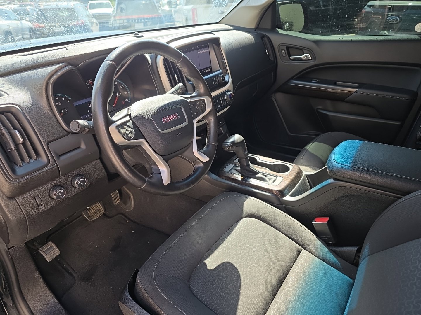 Used 2020 GMC Canyon SLE w/ Elevation Edition AWD/4WD image 6