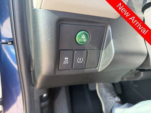 Used 2016 Honda HR-V EX-L image 17