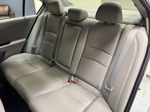 Used 2014 Honda Accord EX-L image 46