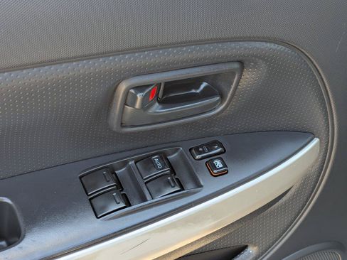 Used 2006 Scion xA FWD image 11