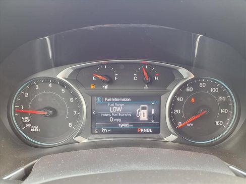 Used 2024 Chevrolet Equinox LS w/ LS Convenience Package FWD image 19