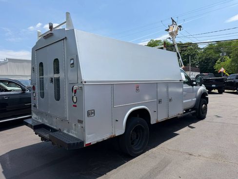 Used 2011 Ford F450 XL RWD image 3