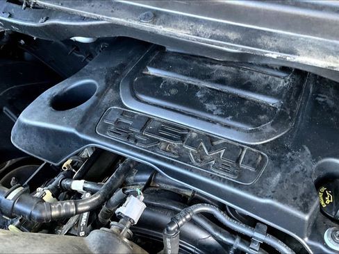 Used 2020 RAM 1500 Big Horn AWD/4WD image 34