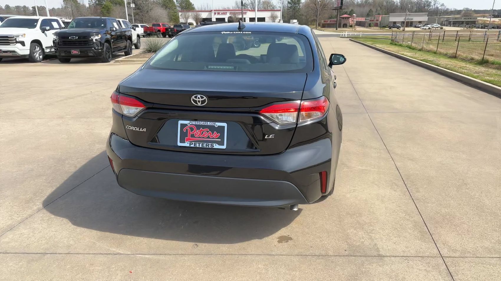 Used 2024 Toyota Corolla LE FWD image 8