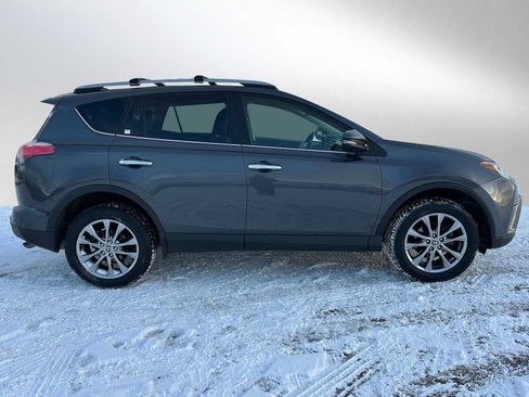Used 2017 Toyota RAV4 Limited image 2
