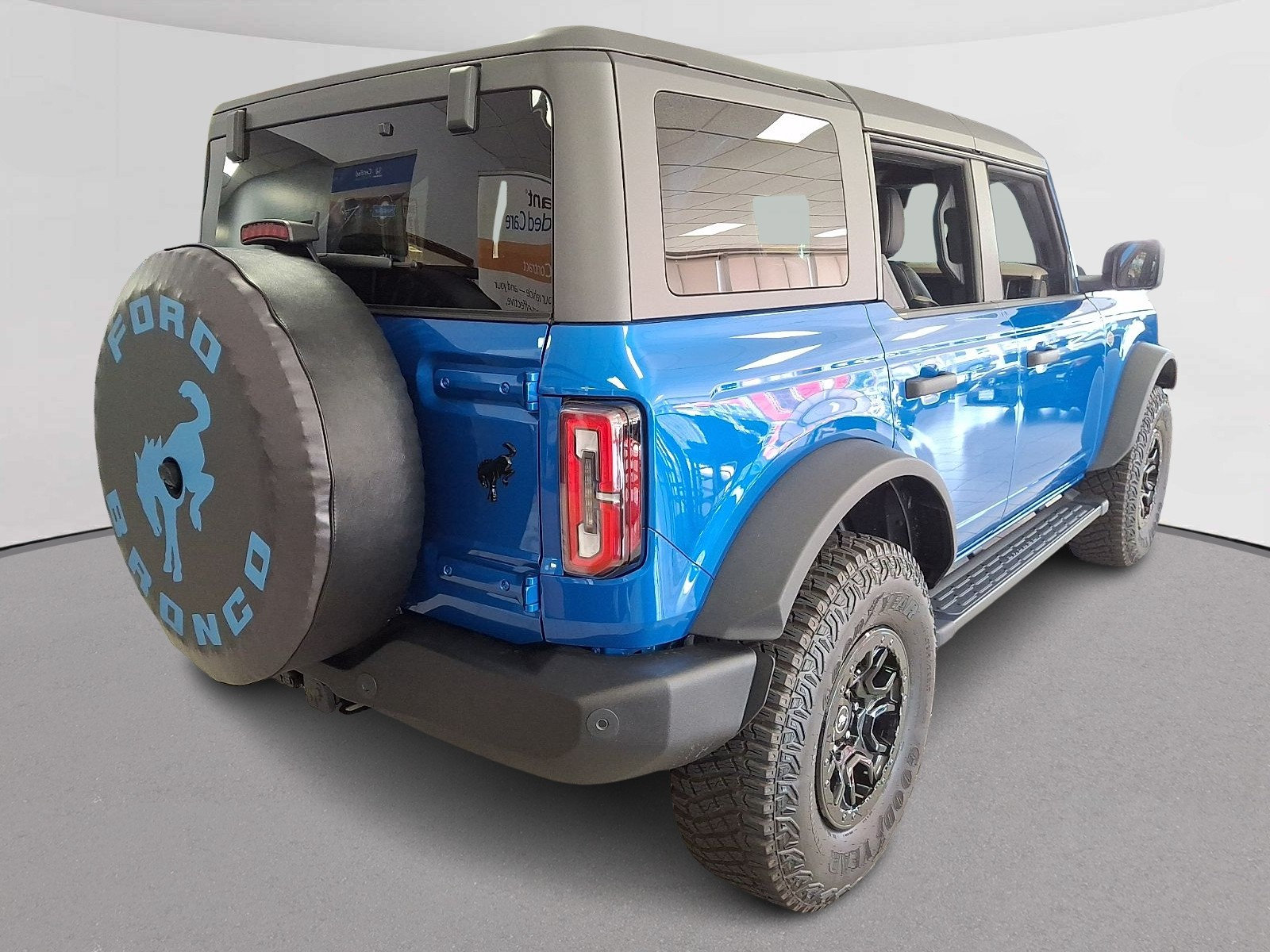 Used 2023 Ford Bronco Wildtrak AWD/4WD image 10