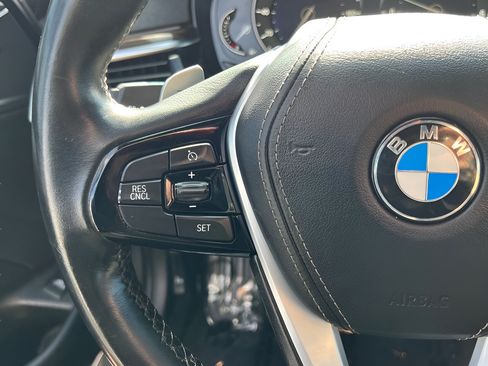 Used 2019 BMW 530i RWD image 41