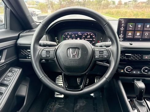 Used 2024 Honda Accord Sport image 24