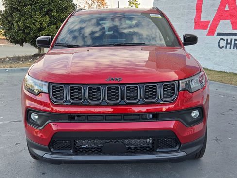 New 2026 Jeep Compass Latitude image 2