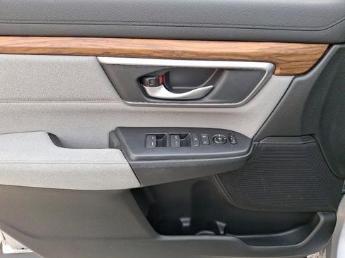 Used 2017 Honda CR-V EX image 12