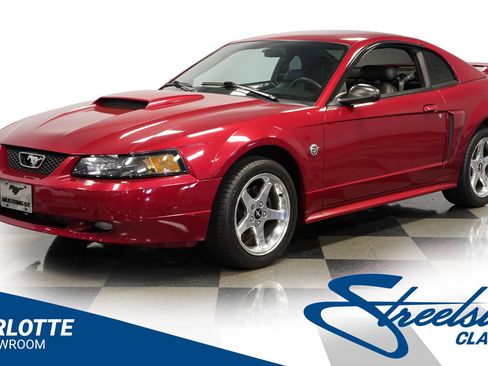 Used 2004 Ford Mustang GT RWD image 1
