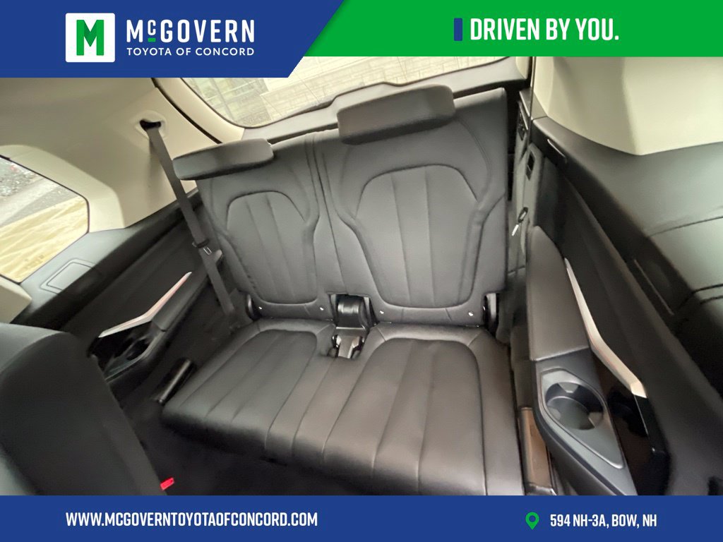 Used 2021 BMW X7 xDrive40i AWD/4WD image 28