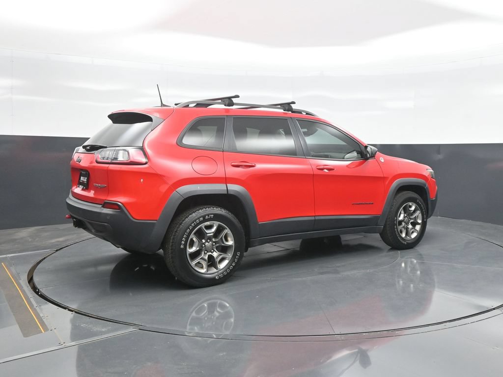 Used 2019 Jeep Cherokee Trailhawk w/ Comfort/Convenience Group AWD/4WD image 7