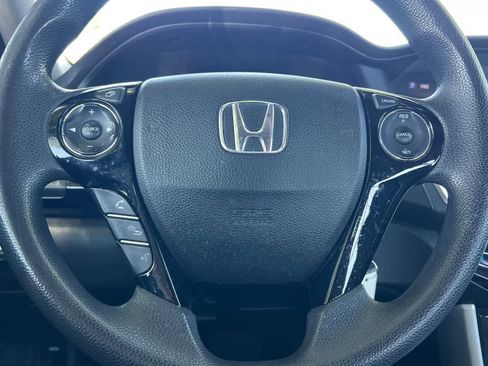 Used 2016 Honda Accord LX image 23